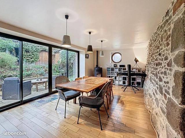 Maison 7 pièces 172 m²