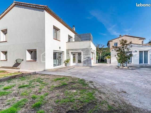 Maison 7 pièces 172 m²