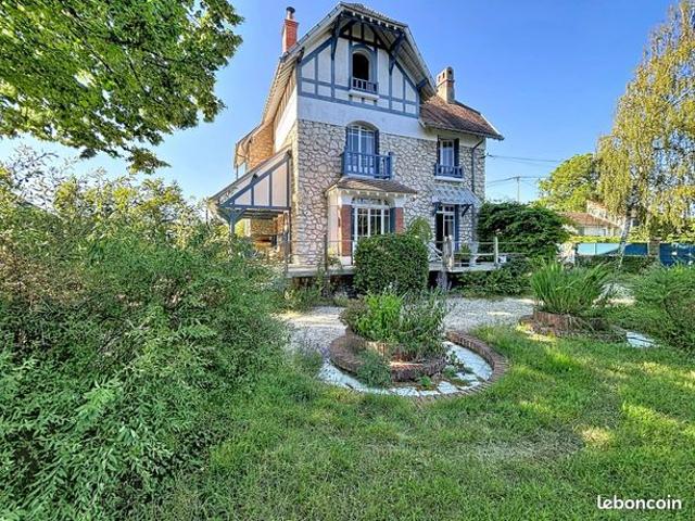 Maison 7 pièces 172 m²