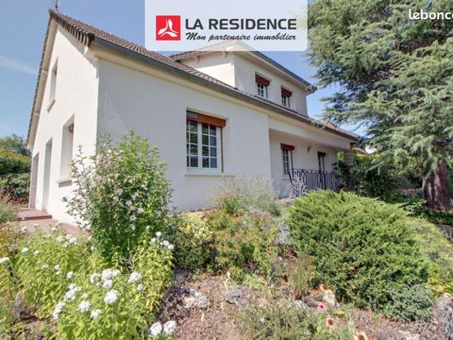 Maison 7 pièces 167 m²