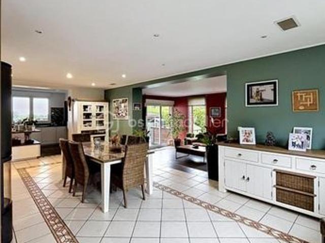 Maison 7 pièces 173 m²
