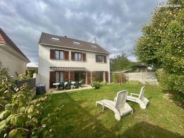 Maison 7 pièces 173 m²