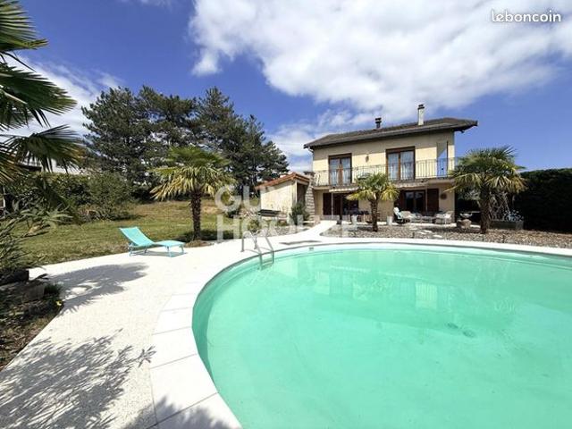Maison 7 pièces 173 m²