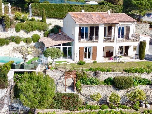 Maison 7 pièces 173 m²