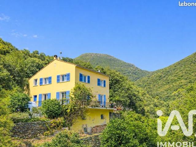 Maison 7 pièces 173 m²
