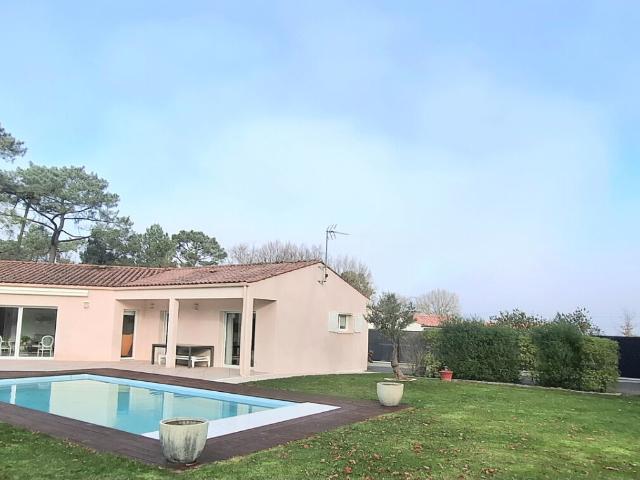 Maison 7 pièces 173 m²
