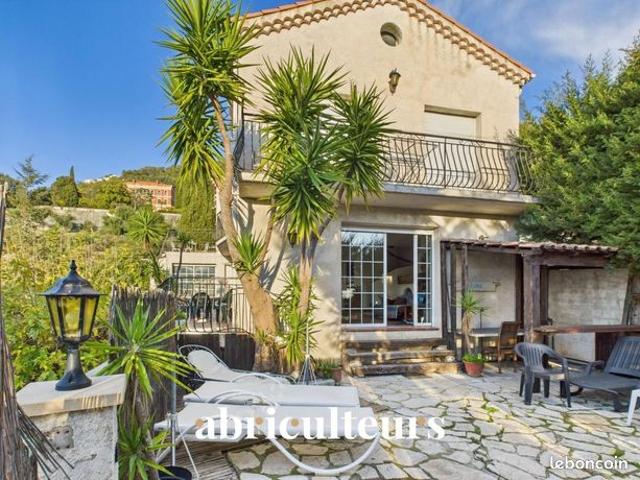 Maison 7 pièces 173 m²