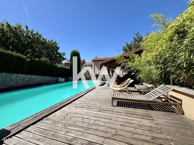 Maison 7 pièces 173 m²