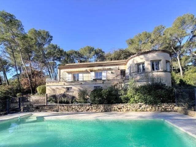 Maison 7 pièces 173 m²