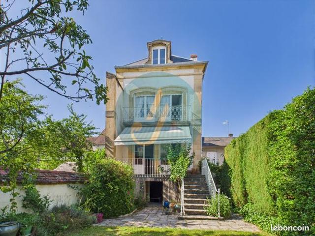 Maison 7 pièces 173 m²