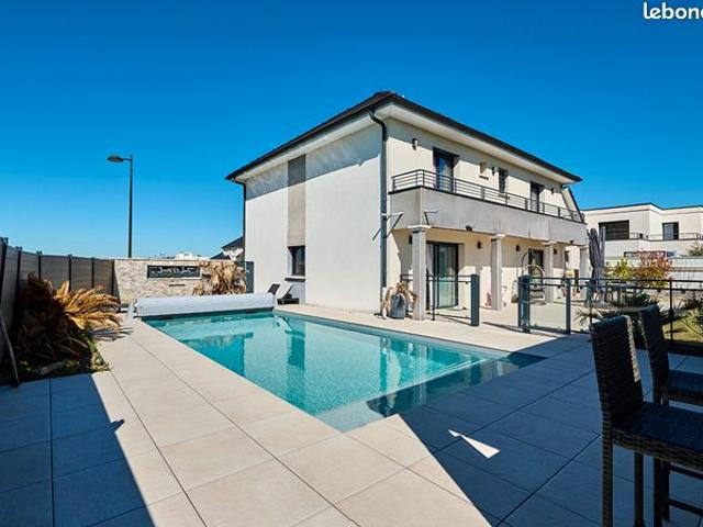 Maison 7 pièces 173 m²
