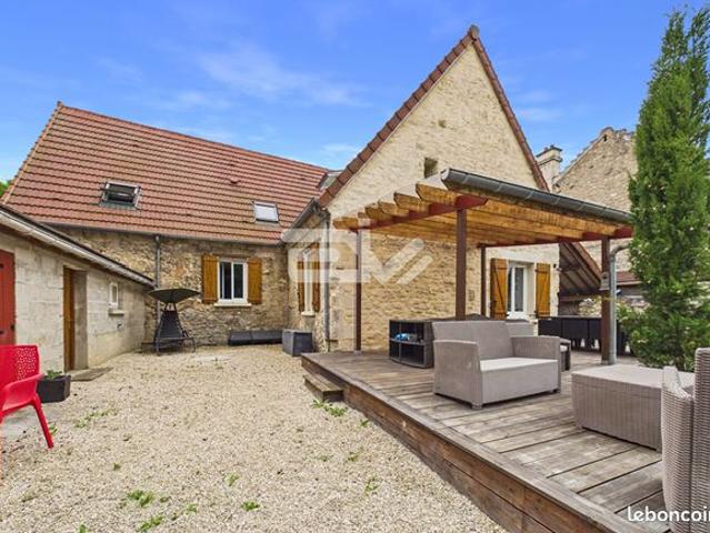 Maison 7 pièces 184 m²