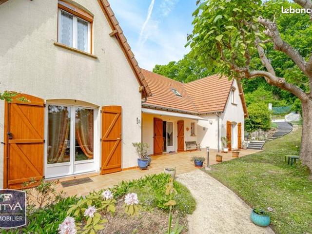 Maison 7 pièces 181 m²
