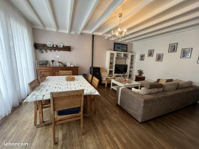 Maison 7 pièces 184 m²