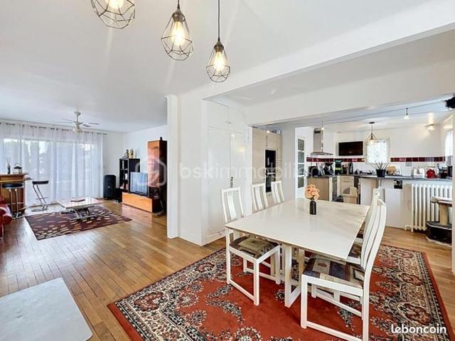 Maison 7 pièces 184 m²