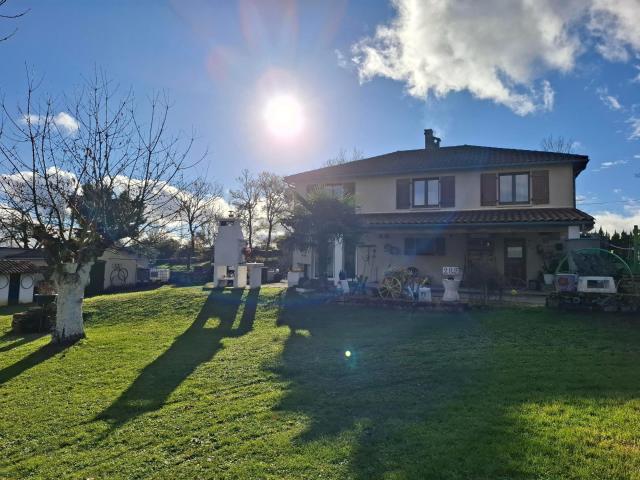 Maison 7 pièces 184 m²