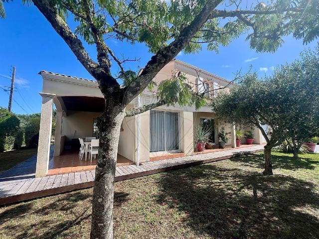Maison 7 pièces 184 m²