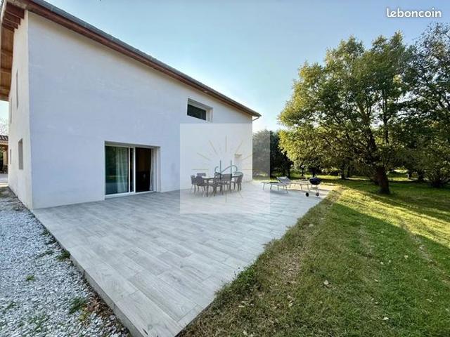 Maison 7 pièces 184 m²