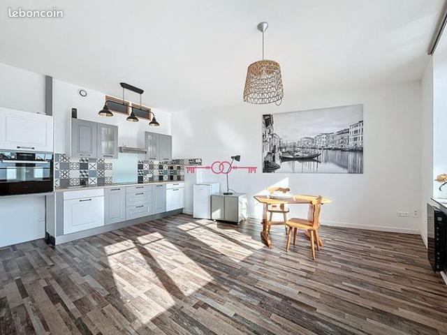 Maison 7 pièces 184 m²