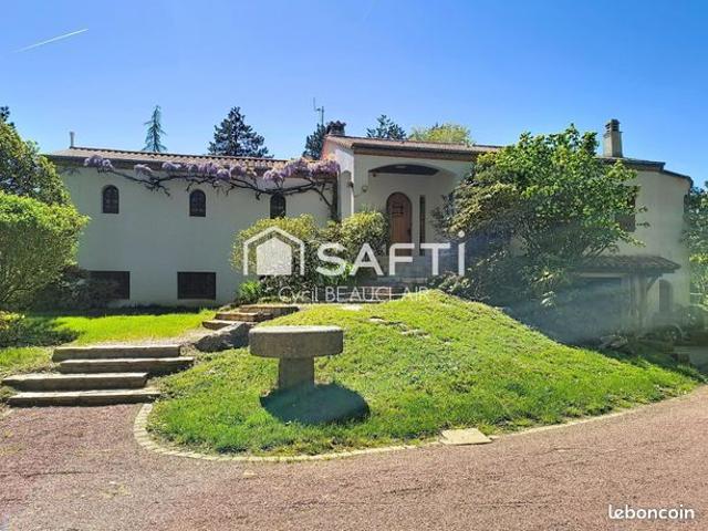 Maison 7 pièces 184 m²