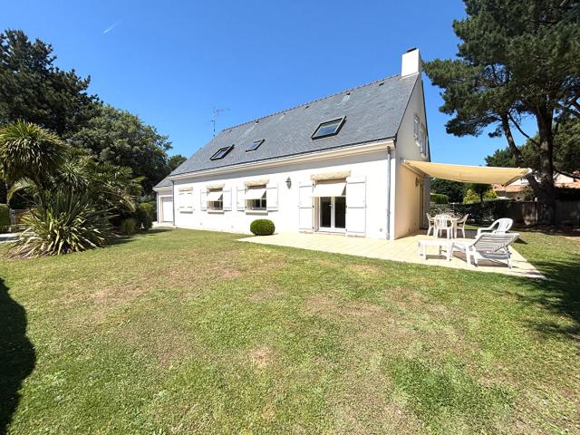 Maison 7 pièces 184 m²