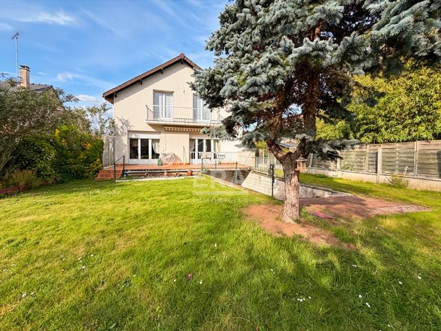 Maison 7 pièces 184 m²