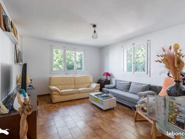 Maison 7 pièces 184 m²