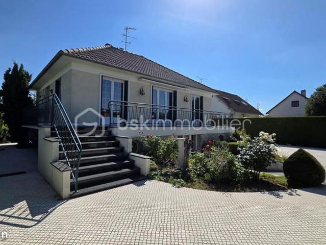 Maison 7 pièces 184 m²