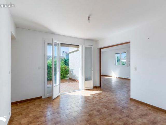 Maison 7 pièces 184 m²