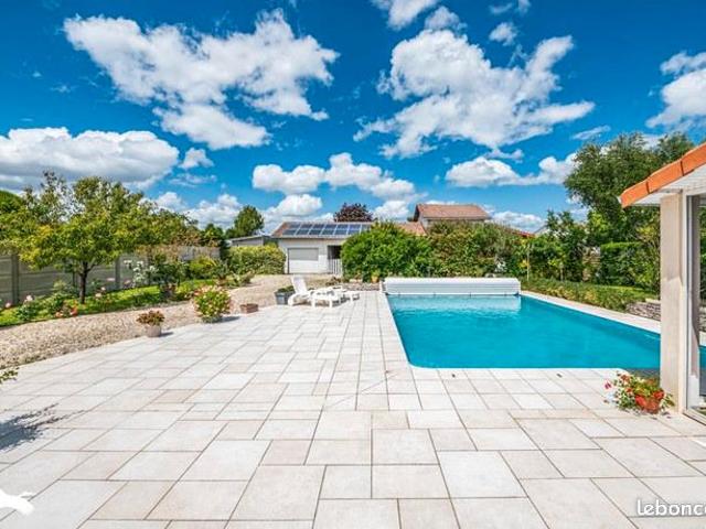 Maison 7 pièces 184 m²