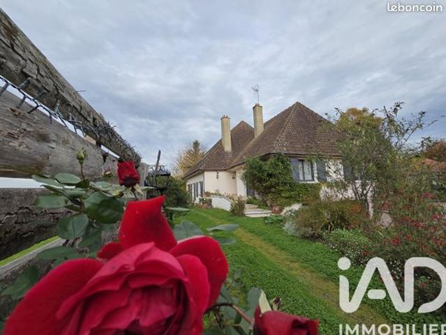 Maison 7 pièces 184 m²