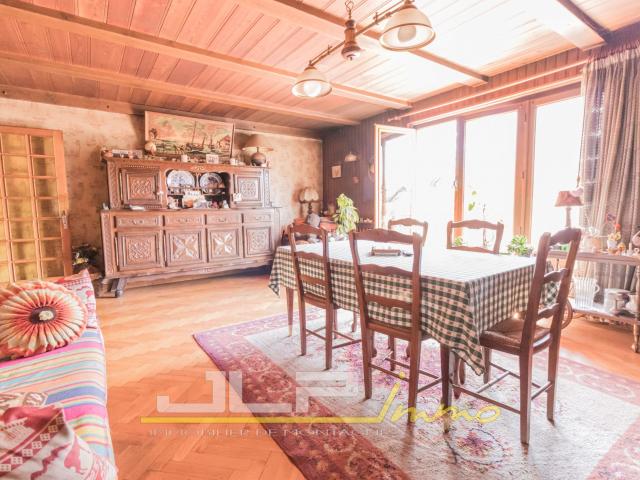 Maison 7 pièces 184 m²