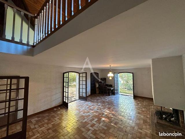 Maison 7 pièces 184 m²