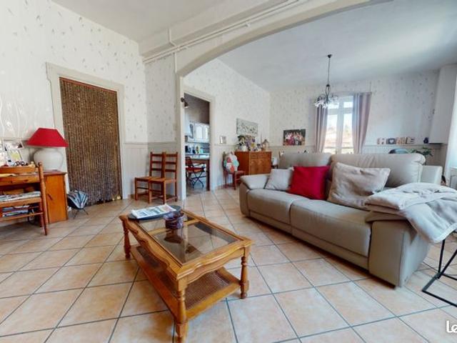 Maison 7 pièces 185 m²