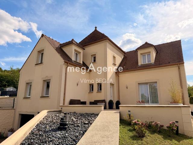 Maison 7 pièces 185 m²