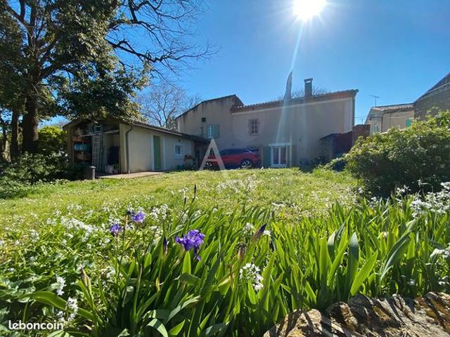 Maison 7 pièces 185 m²