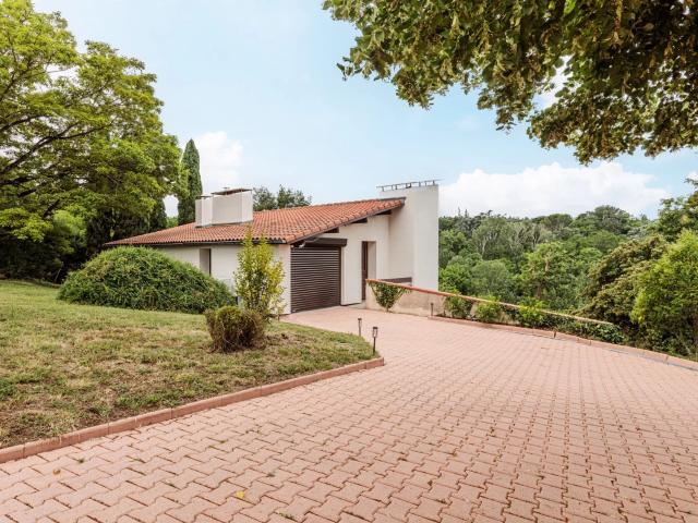 Maison 7 pièces 185 m²