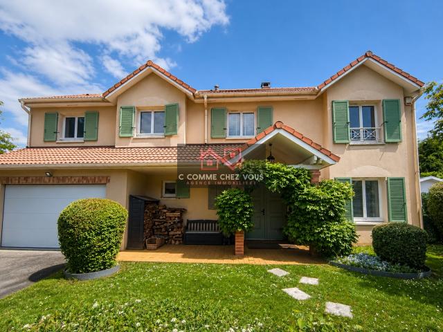 Maison 7 pièces 185 m²
