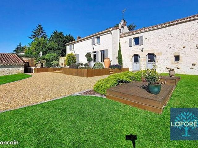 Maison 7 pièces 185 m²