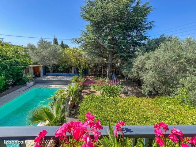 Maison 7 pièces 185 m²