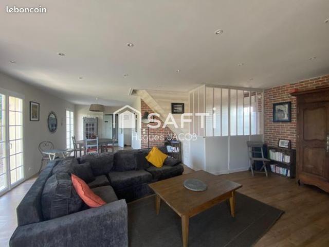 Maison 7 pièces 185 m²