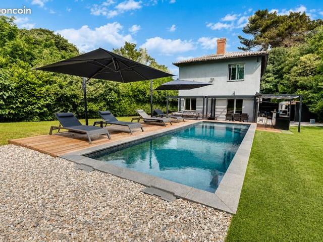 Maison 7 pièces 185 m²