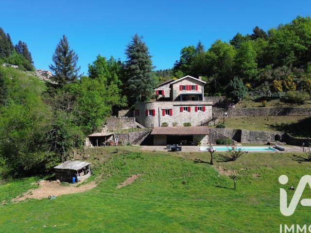 Maison 7 pièces 185 m²