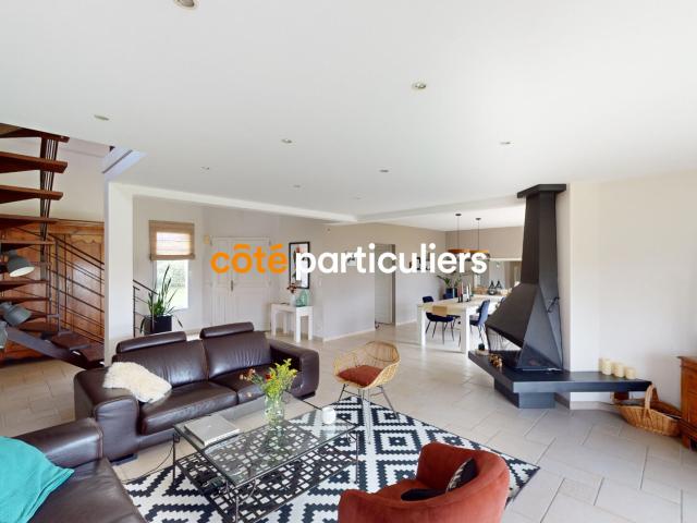 Maison 7 pièces 185 m²