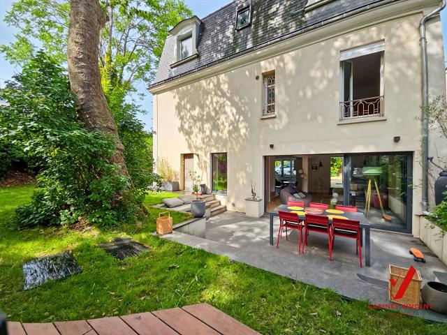 Maison 7 pièces 185 m²