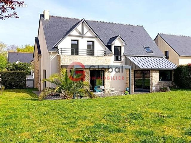 Maison 7 pièces 185 m²