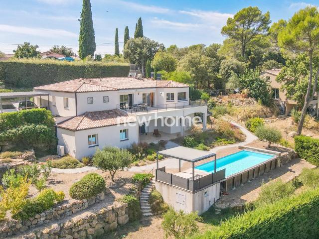 Maison 7 pièces 185 m²