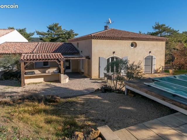 Maison 7 pièces 185 m²