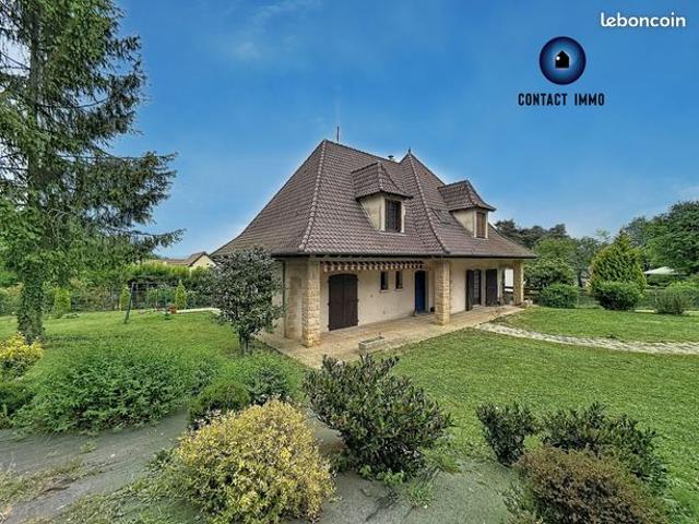 Maison 7 pièces 185 m²
