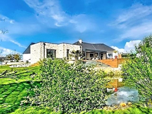 Maison 7 pièces 185 m²
